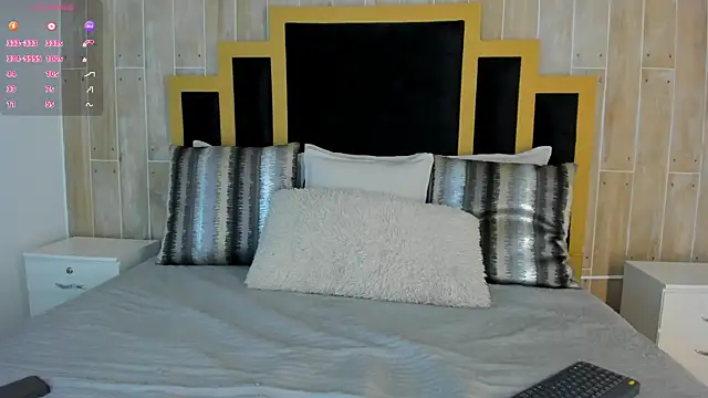 isabellasouza online show from 20, 12, 2025