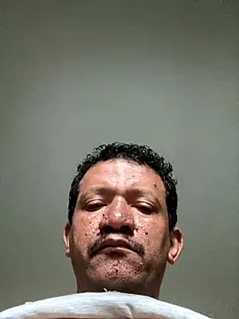 Snapshot of PIROCAGG21 chatting on 21, 11, 2025 PIROCAGG21 online show from 21, 11, 2025