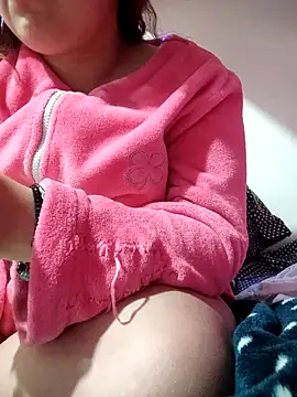 Snapshot of melisa_hot420 chatting on 14, 11, 2025 melisa hot420 online show from 14, 11, 2025