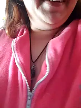 Snapshot of melisa_hot420 chatting on 14, 12, 2025 melisa hot420 online show from 14, 12, 2025