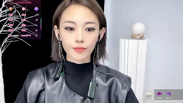 xiaoyue8888 online show from 30, 9, 2025