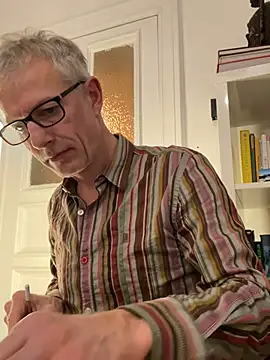 Snapshot of SexyLeon8 chatting on 10, 2, 2025 SexyLeon8 online show from 10, 2, 2025