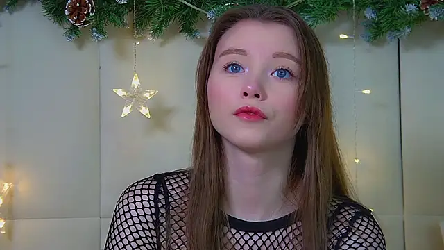 KeiraAsti online show from 21, 12, 2025