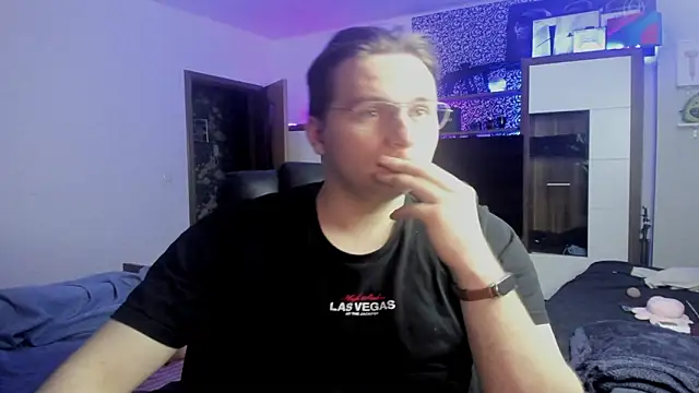 romiosabrino online show from 14, 3, 2026