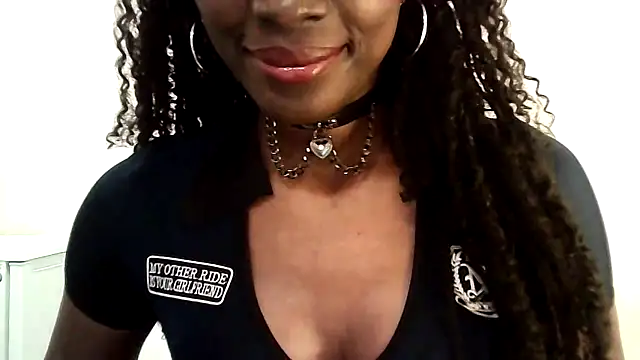 Chatdoll2 online show from 18, 10, 2025