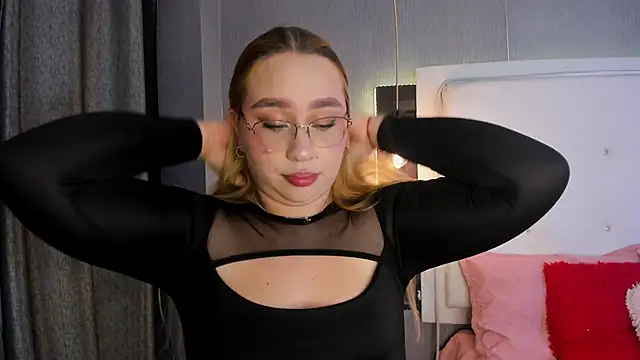 ximenanoah online show from 10, 9, 2025