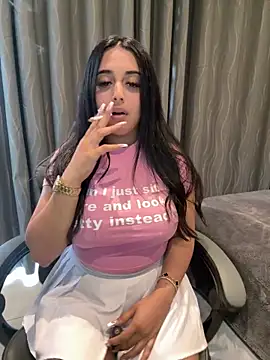 Snapshot of LilMisIndianx chatting on 25, 9, 2025 LilMisIndianx online show from 25, 9, 2025