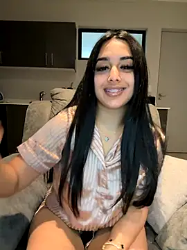 Snapshot of LilMisIndianx chatting on 16, 10, 2025 LilMisIndianx online show from 16, 10, 2025