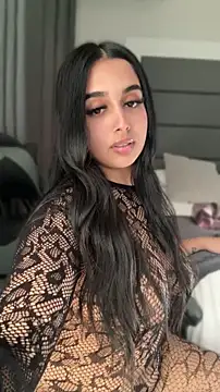LilMisIndianx online show from 8, 5, 2026