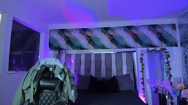 Adaara Rey online show from 1, 12, 2025