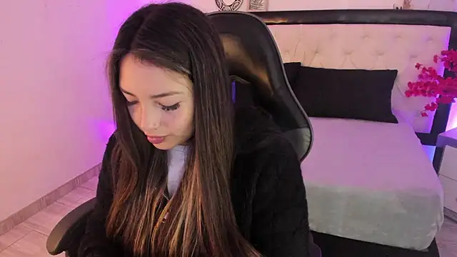 Adaara Rey online show from 15, 1, 2026