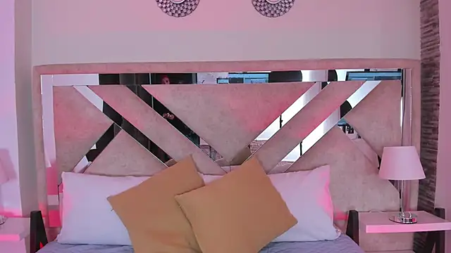 ximena vasquez8 online show from 27, 3, 2026