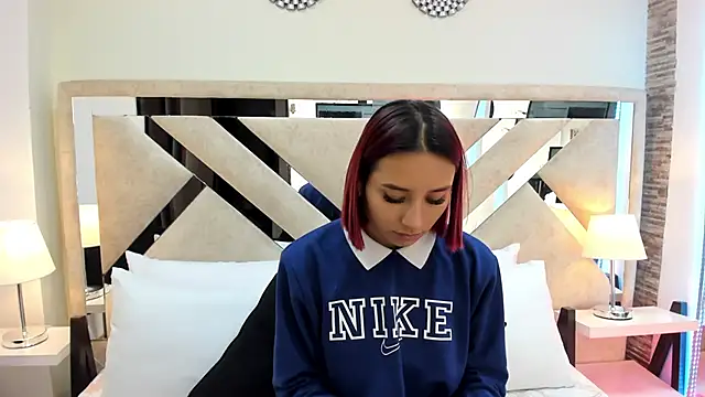 ximena vasquez8 online show from 15, 4, 2026