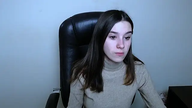 RosaRay  online show from 4, 2, 2026