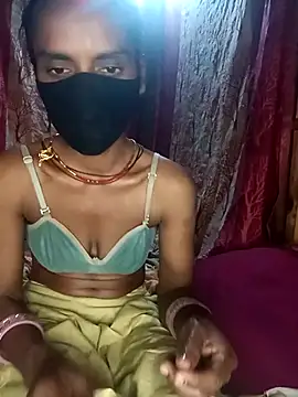 Snapshot of Babhi_Love chatting on 24, 4, 2026 Babhi Love online show from 24, 4, 2026