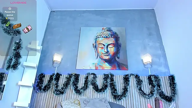 Saracooper   online show from 19, 12, 2025