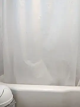 Snapshot of Juan-enrique chatting on 19, 1, 2026 Juan-enrique online show from 19, 1, 2026