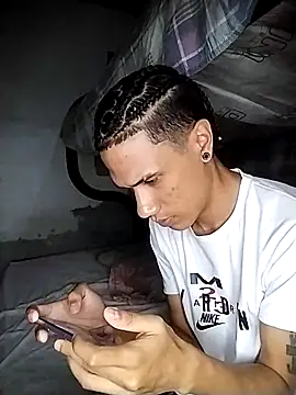 Snapshot of Gabriel_Stone chatting on 28, 10, 2025 Gabriel Stone online show from 28, 10, 2025