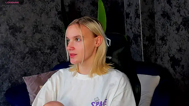 Carolin Miller online show from 13, 10, 2025