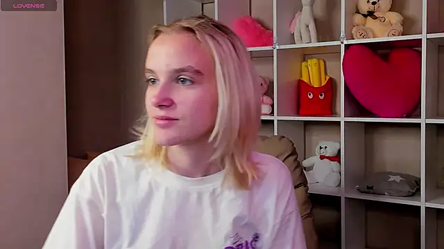 Carolin Miller online show from 14, 10, 2025