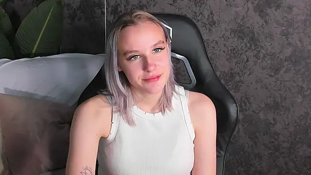 Carolin Miller online show from 19, 11, 2025