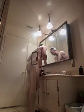 Snapshot of himNIGuys chatting on 30, 9, 2025 himNIGuys online show from 30, 9, 2025