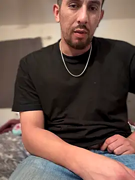 Snapshot of himNIGuys chatting on 13, 10, 2025 himNIGuys online show from 13, 10, 2025