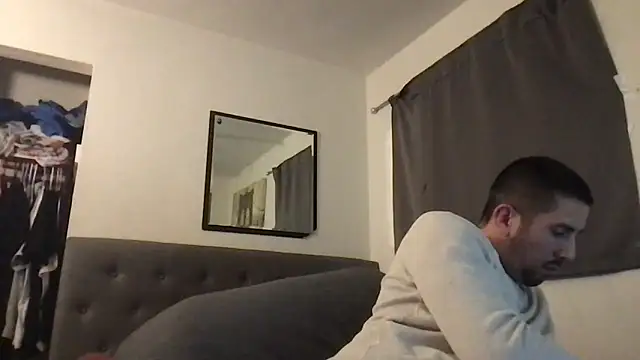 Snapshot of himNIGuys chatting on 26, 11, 2025 himNIGuys online show from 26, 11, 2025