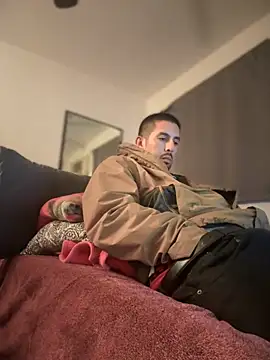 Snapshot of himNIGuys chatting on 29, 11, 2025 himNIGuys online show from 29, 11, 2025