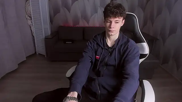 Edvard Blare online show from 18, 10, 2025