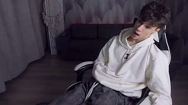 Edvard Blare online show from 23, 10, 2025