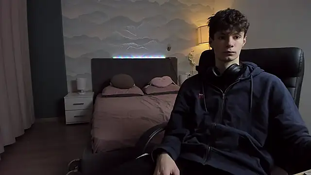 Edvard Blare online show from 2, 11, 2025