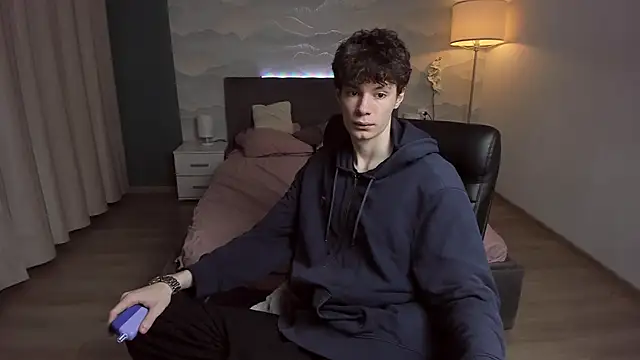 Edvard Blare online show from 23, 11, 2025