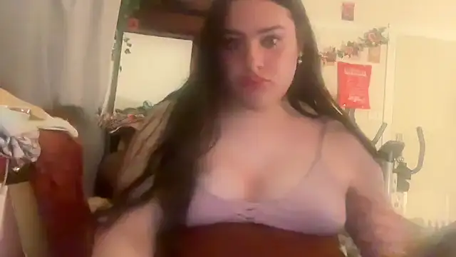 Snapshot of JenniferRobbie chatting on 18, 5, 2026 JenniferRobbie online show from 18, 5, 2026