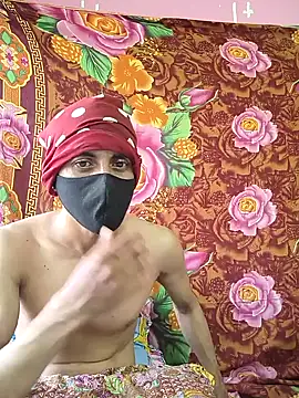 Seducing couple online show from 10, 9, 2025