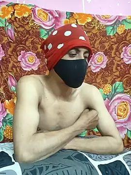 Seducing couple online show from 23, 9, 2025