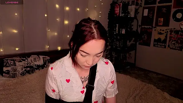 OdetteBiddy online show from 3, 2, 2026