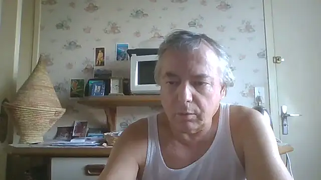 Snapshot of gegevincent chatting on 18, 12, 2025 gegevincent online show from 18, 12, 2025