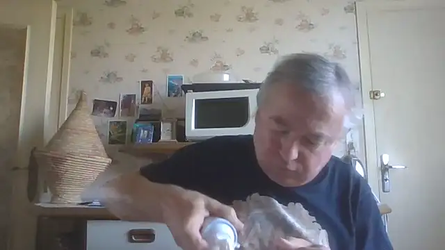 Snapshot of gegevincent chatting on 18, 3, 2026 gegevincent online show from 18, 3, 2026