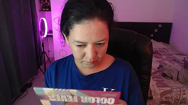 Abbyjoness21 online show from 30, 10, 2025