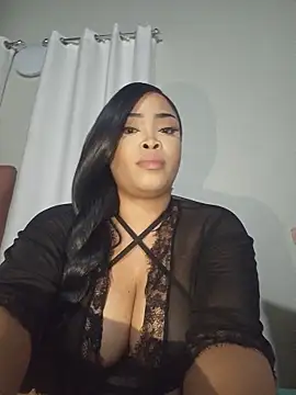 MadamPinky online show from 5, 6, 2026