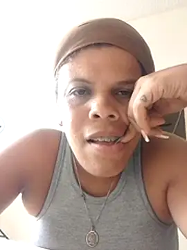 Snapshot of Esperanza_13 chatting on 8, 6, 2026 Esperanza 13 online show from 8, 6, 2026