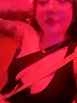 Dulcedeanis online show from 6, 11, 2025