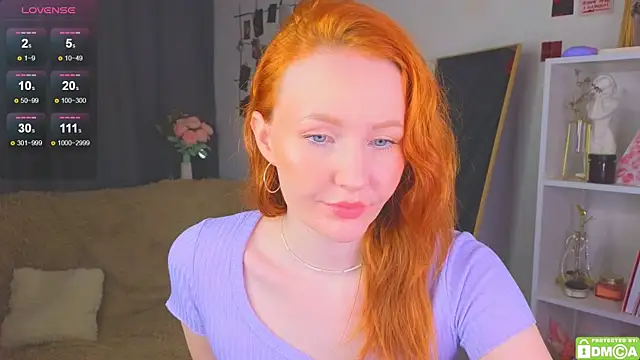 JoyceJones online show from 3, 10, 2025