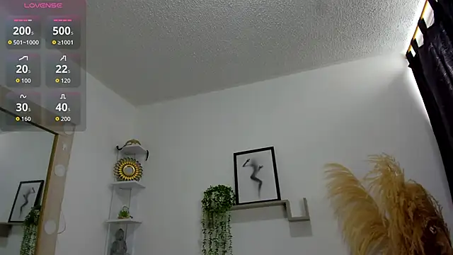 Samanta Monroe online show from 12, 9, 2025