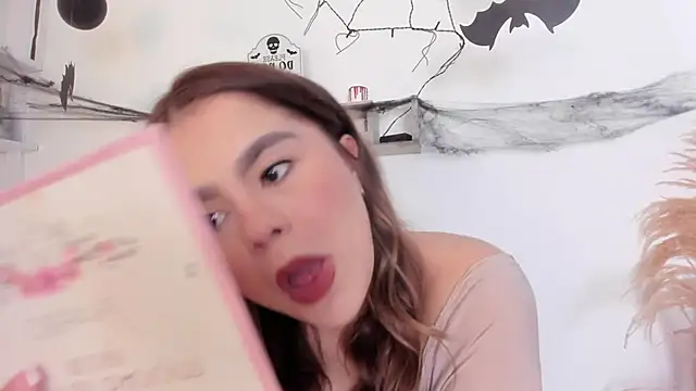 Samanta Monroe online show from 23, 10, 2025