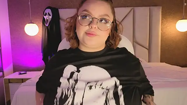 Miiss Bubble online show from 21, 10, 2025