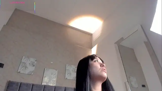 Lunaa bellaa online show from 30, 10, 2025