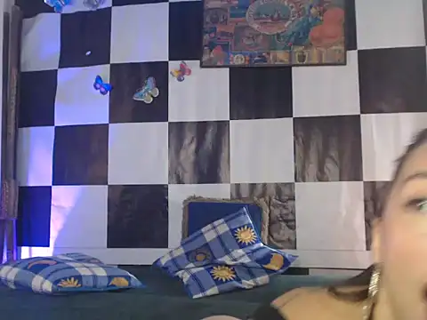 Snapshot of kendraof chatting on 12, 7, 2026 kendraof online show from 12, 7, 2026