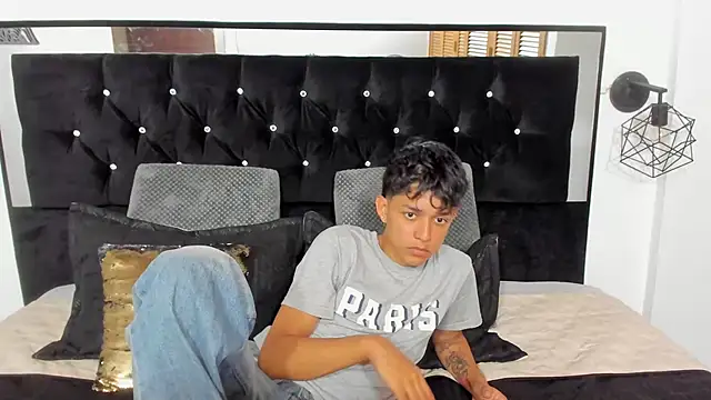 Sebas cat online show from 16, 10, 2025